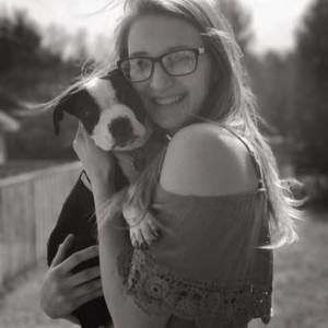 Meet your Posher, Abby